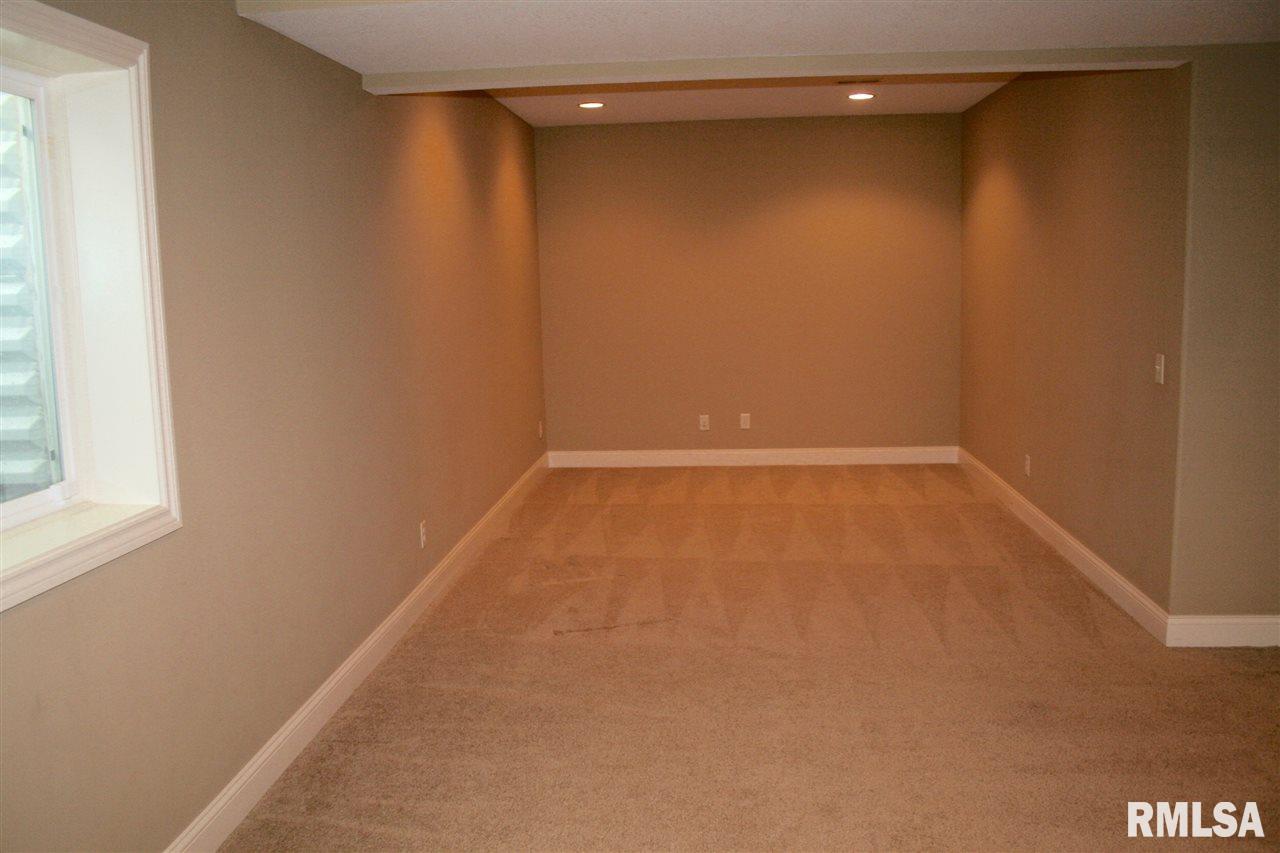 11002 North Ruby Court Dunlap, IL 61525 - Photo 30 of 34 Gallery Image 30