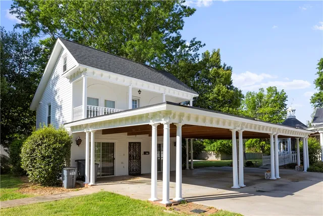$799,900 | 409 West Main Street, Liberty, SC 29657