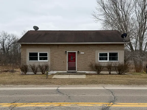 $189,900 | 4760 East Main Street, Stockbridge, MI 49285