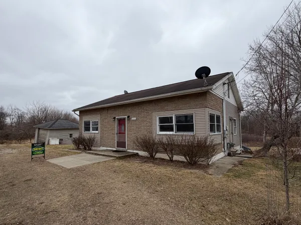 $189,900 | 4760 East Main Street, Stockbridge, MI 49285