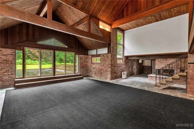 $679,900 | 1750 Woodard Road, Elma, NY 14059