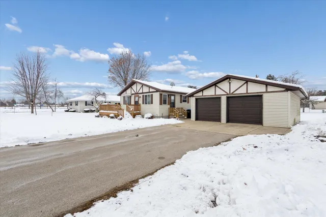 $264,900 | N305 East 2nd Avenue, Brodhead, WI 53520