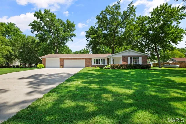 $350,000 | 1420 Church Street, Portage Des Sioux, MO 63373