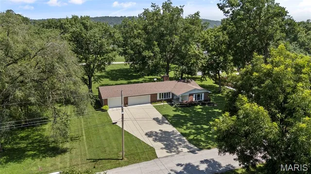 $350,000 | 1420 Church Street, Portage Des Sioux, MO 63373