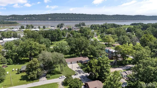 $350,000 | 1420 Church Street, Portage Des Sioux, MO 63373