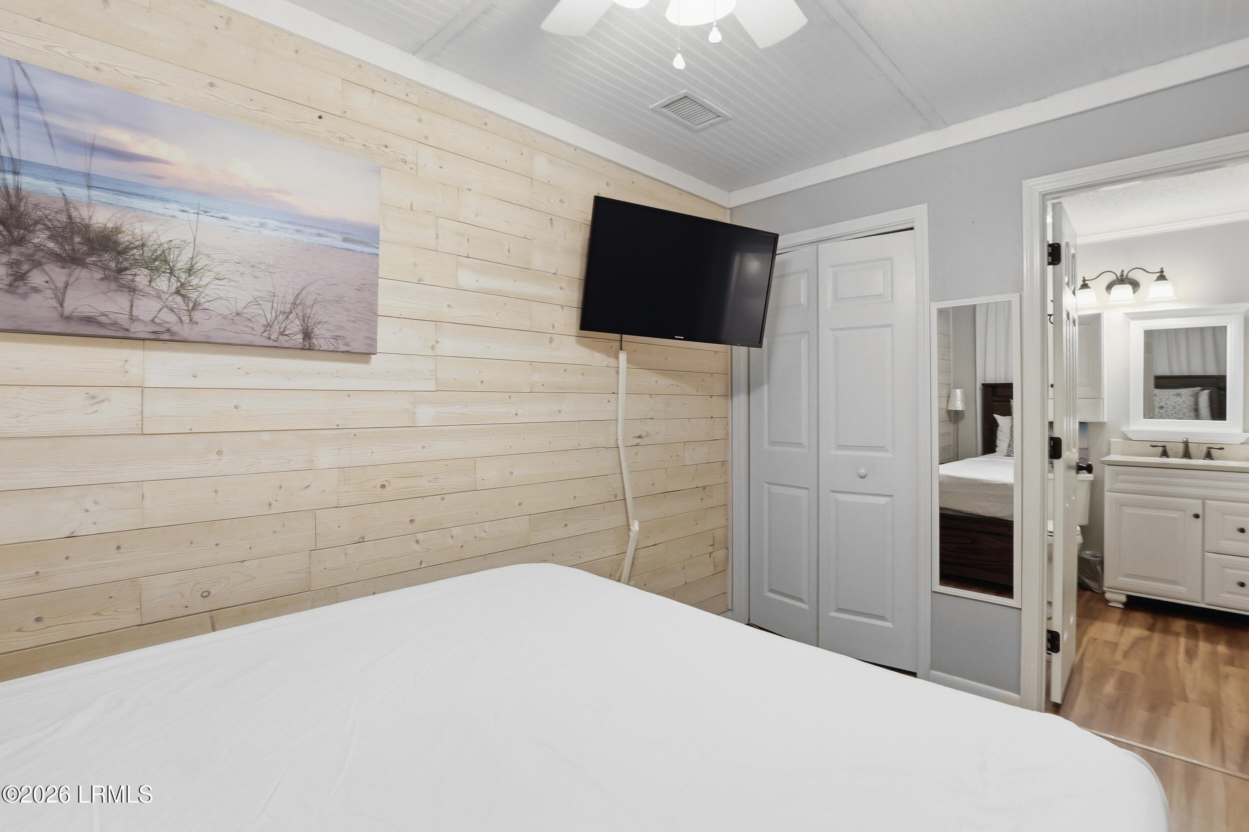 40 Folly Field Road, Unit B114 Hilton Head Island, SC 29928 - Photo 15 of 43 18_ep_014