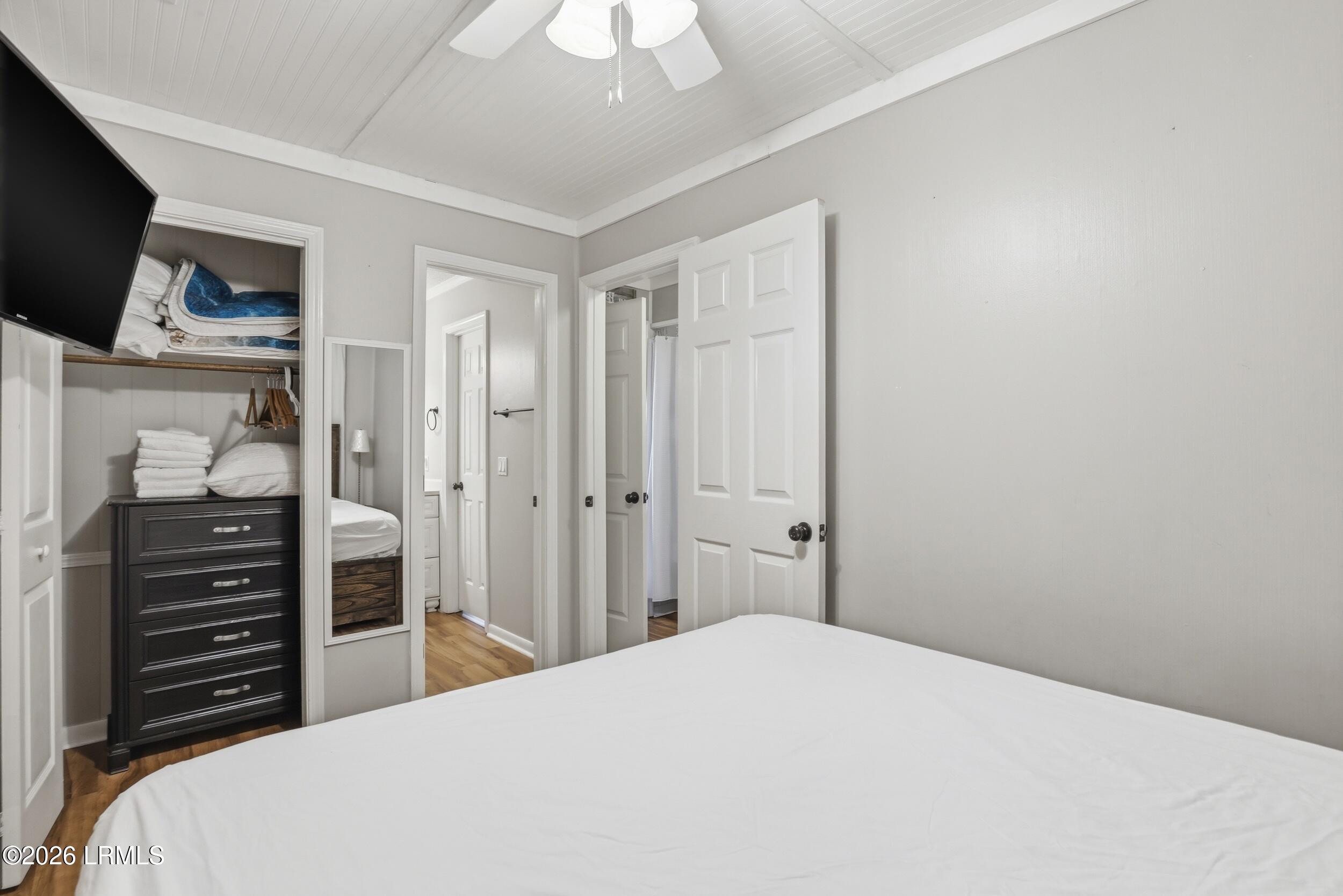 40 Folly Field Road, Unit B114 Hilton Head Island, SC 29928 - Photo 6 of 43 19_ep_015