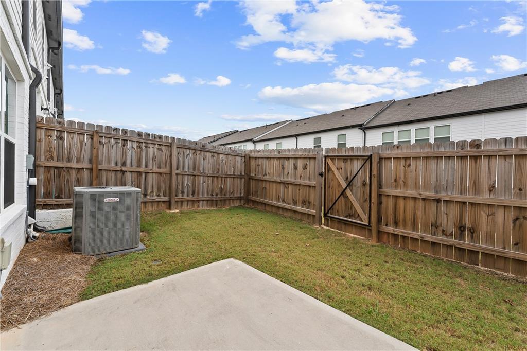 98 Auburn Valley Way Auburn, GA 30011 - Photo 36 of 47 a view of a backyard