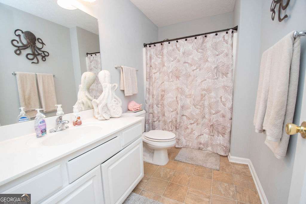 67 Roger Arnold Road Grantville, GA 30220 - Photo 8 of 36