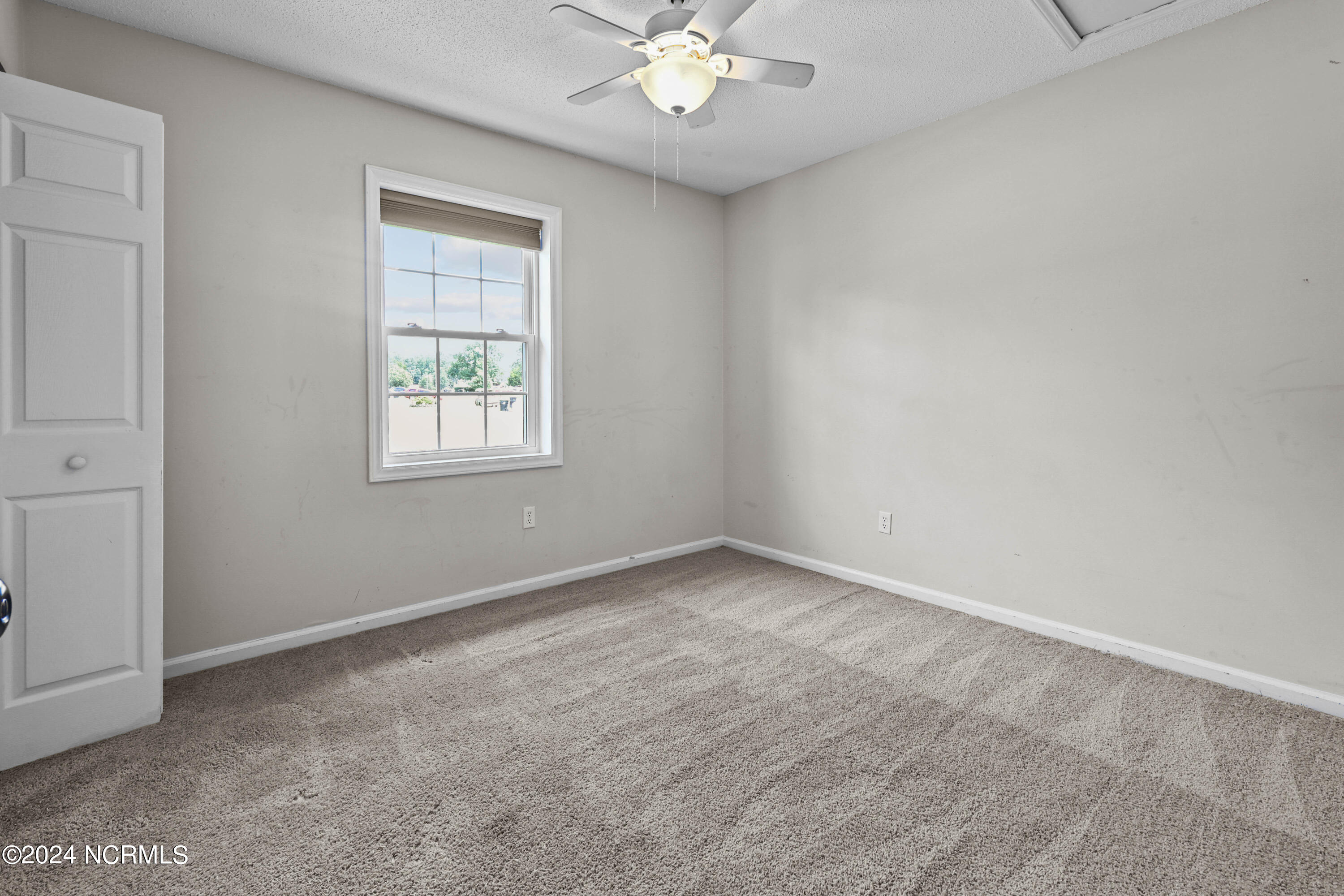 110 Balsam Road Jacksonville, NC 28546 - Photo 10 of 22 13-IMG_2553