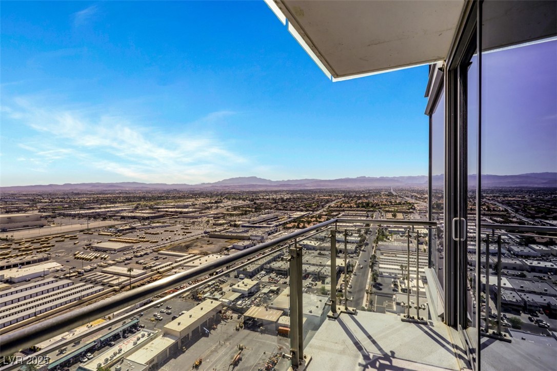4381 West Flamingo Road, Unit 3221 Las Vegas, NV 89103 - Photo 20 of 33