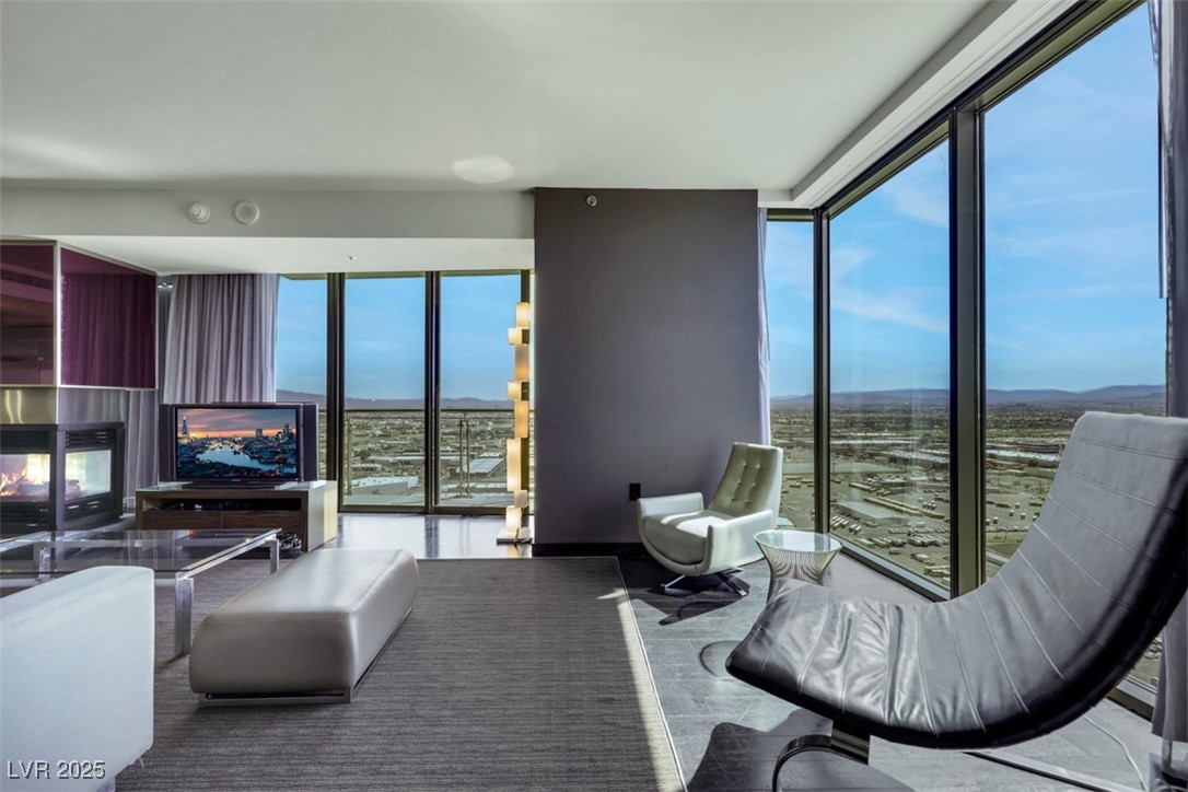 4381 West Flamingo Road, Unit 3221 Las Vegas, NV 89103 - Photo 7 of 33