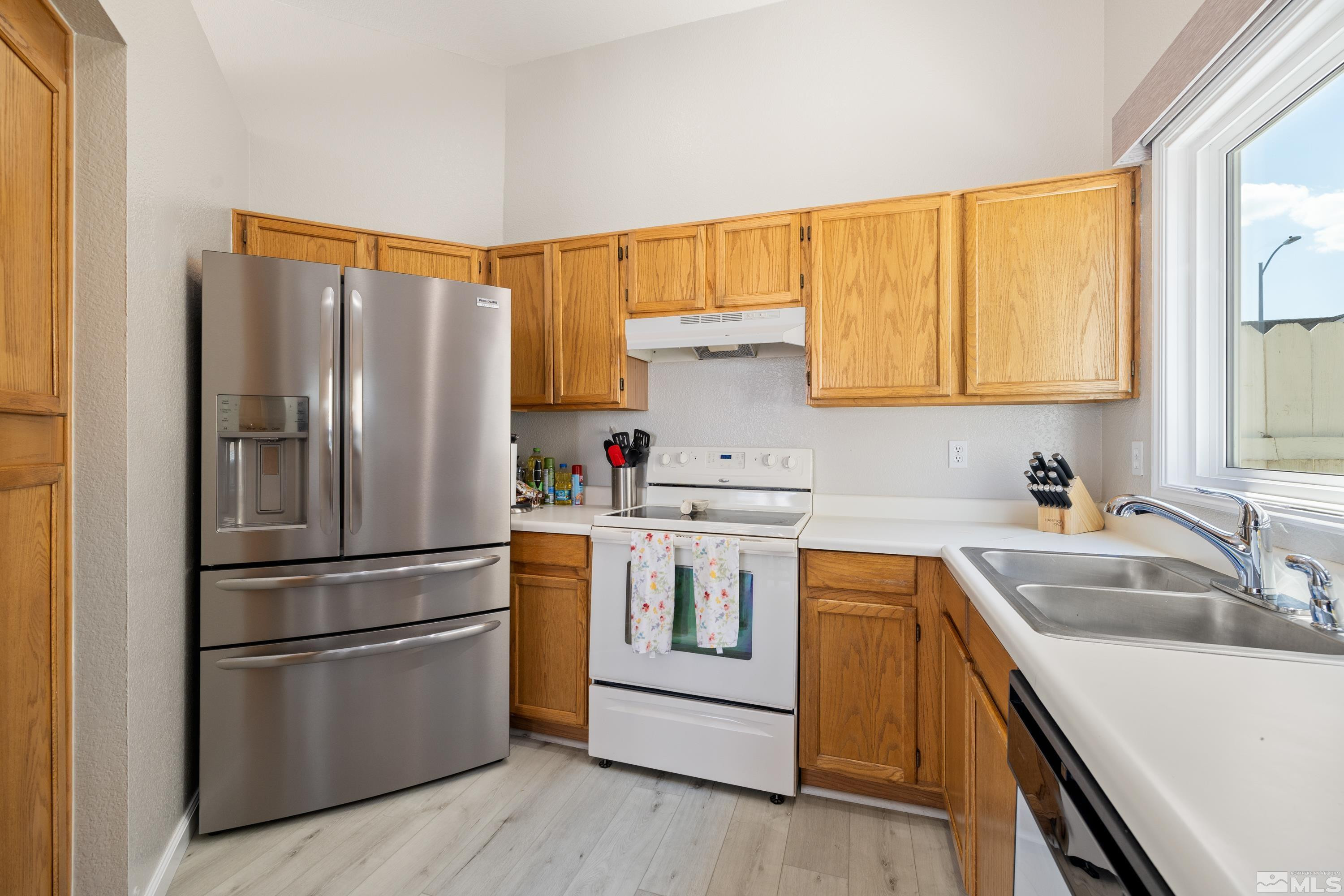 3149 May Rose Circle Reno, NV 89502 - Photo 8 of 19 Photo 8