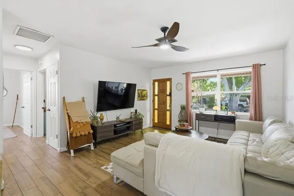 $325,000 | 8520 109th Way North, Seminole, FL 33772