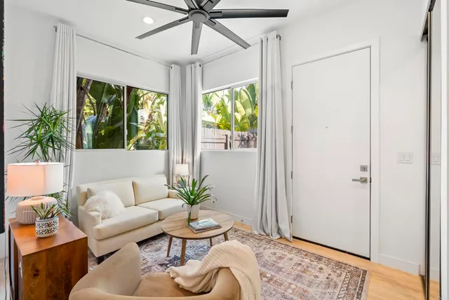 $2,180,000 | 1645 Noma Lane, Encinitas, CA 92024