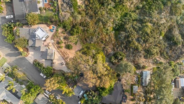$2,180,000 | 1645 Noma Lane, Encinitas, CA 92024
