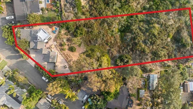 $2,180,000 | 1645 Noma Lane, Encinitas, CA 92024