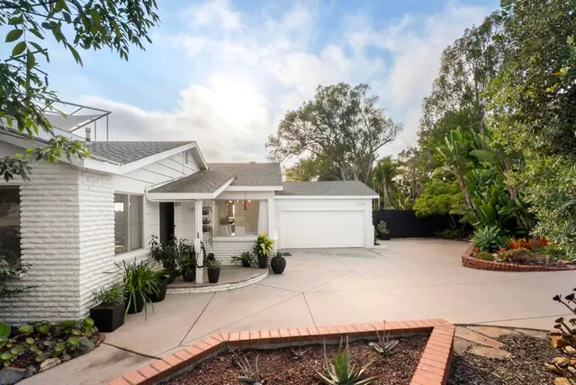 $2,180,000 | 1645 Noma Lane, Encinitas, CA 92024