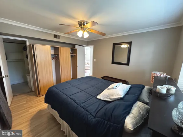 $1,800 | 2107 North Scott Street, Unit 65, Arlington, VA 22209