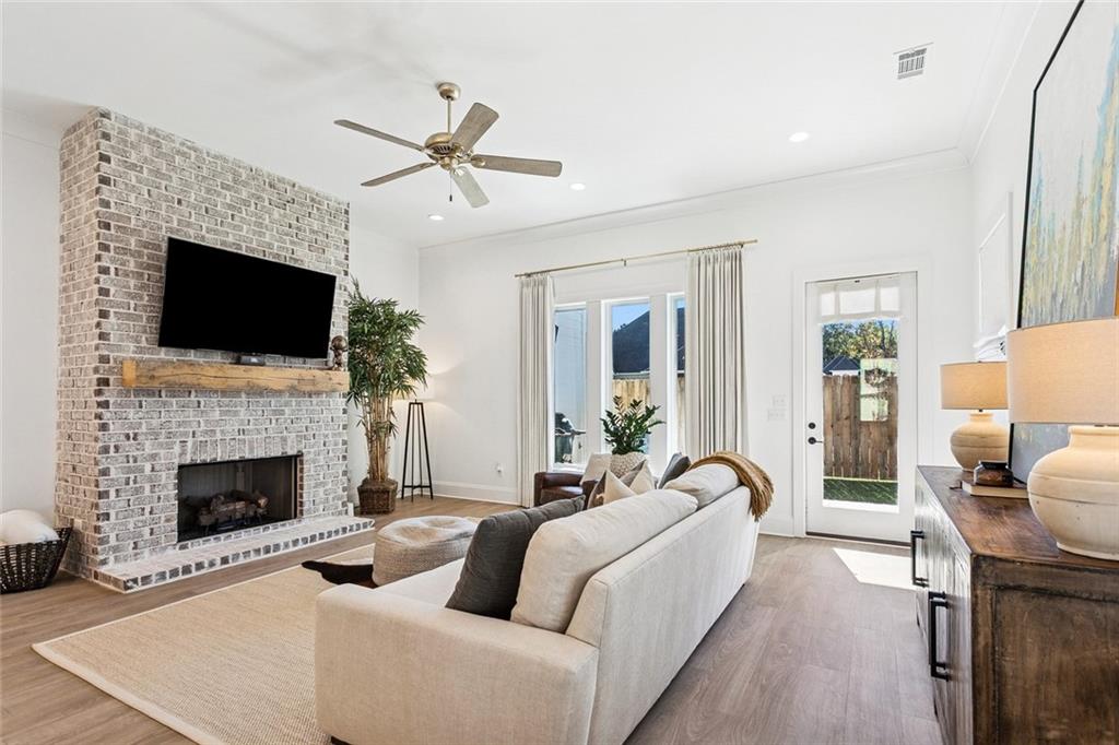 3026 Moss Point Lane Madisonville, LA 70447 - Photo 5 of 39