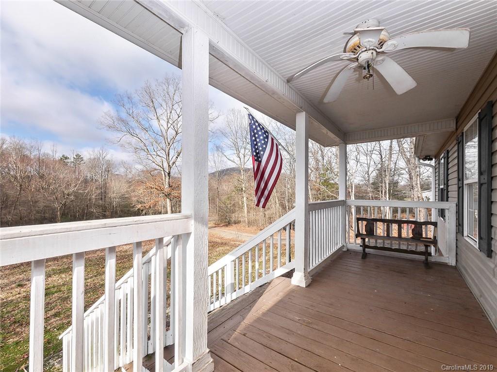 332 Shoemaker Farm Road Statesville, NC 28625 - Photo 3 of 27 Gallery Image 3