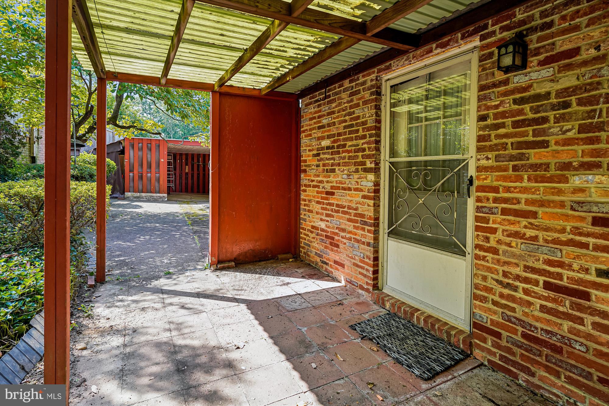 4528 North Dittmar Road Arlington, VA 22207 - Photo 12 of 20