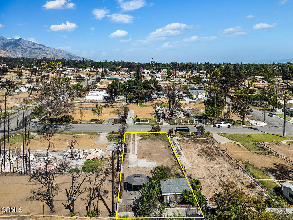 2669 Glen Avenue Altadena, CA 91001 - Photo 11 of 21 a view of a city