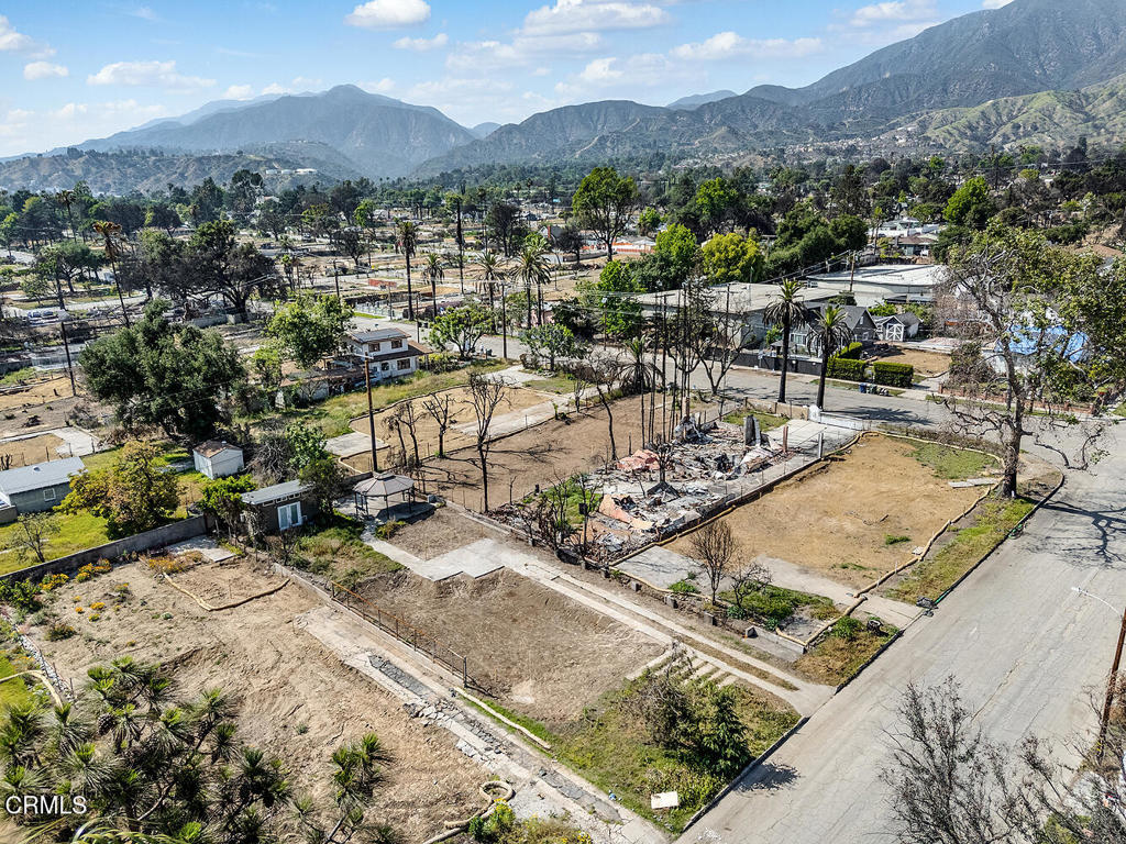 2669 Glen Avenue Altadena, CA 91001 - Photo 5 of 21 a view of a city with mountains