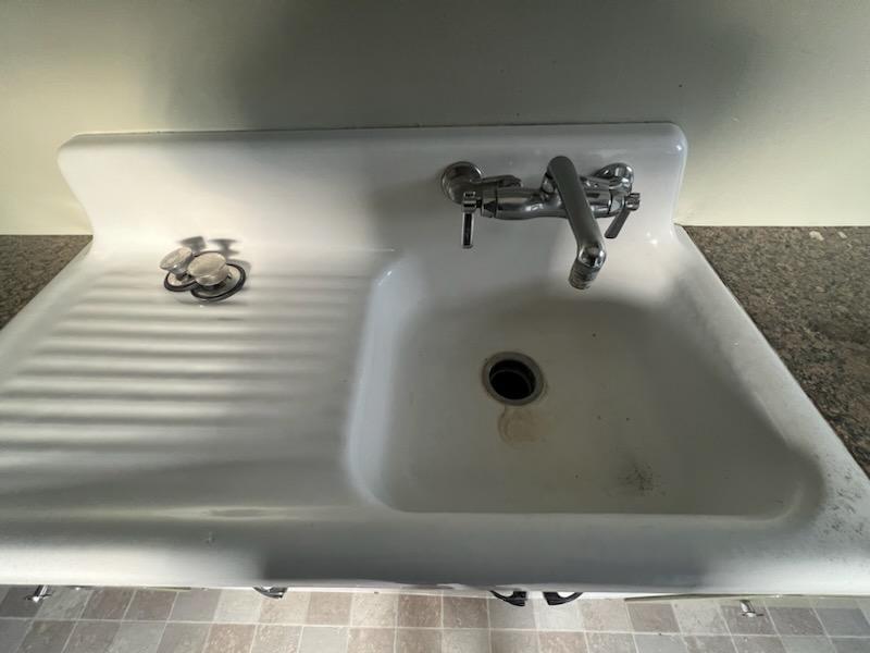 135 West Michigan Avenue, Unit 2 Saline, MI 48176 - Photo 3 of 7 thumbnail_IMG_7323_1765395176450