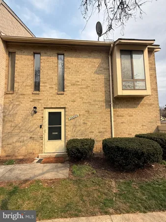 $2,000 | 10059 Ridgeline Drive, Montgomery Village, MD 20886