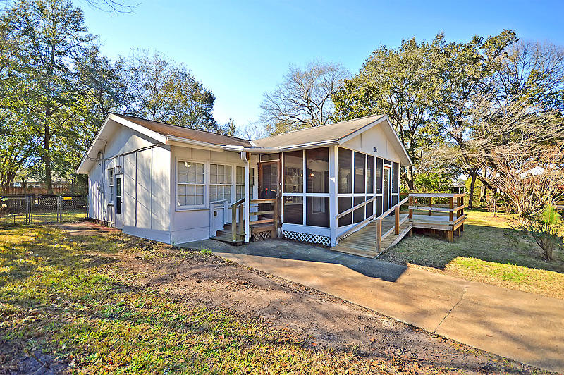 1454 Village Road Charleston, SC 29407 - Photo 2 of 25 DSC_0780-copy