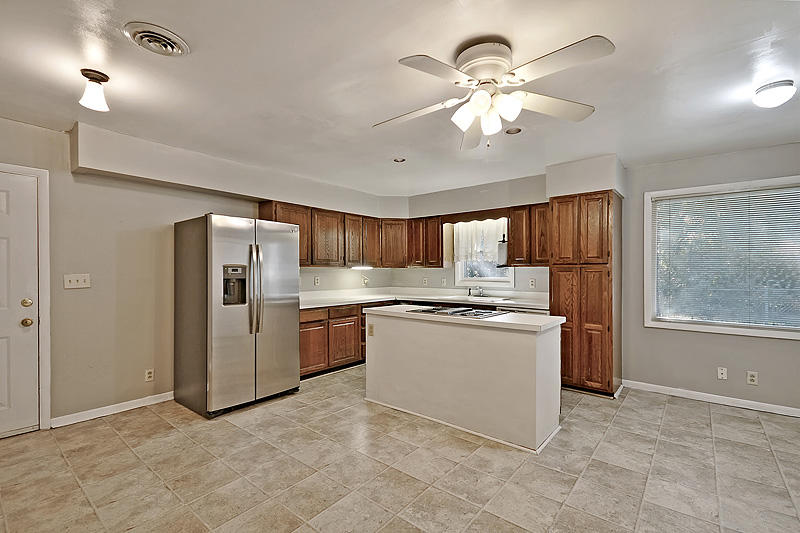 1454 Village Road Charleston, SC 29407 - Photo 9 of 25 DSC_0642_DSC_0643-copy