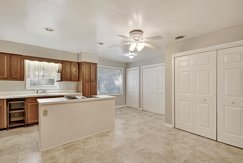 1454 Village Road Charleston, SC 29407 - Photo 10 of 25 DSC_0647_DSC_0651-copy