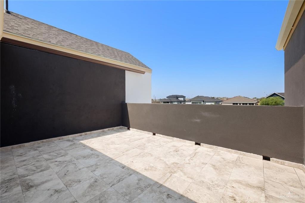 5407 North Crown Point Pharr, TX 78577 - Photo 5 of 17