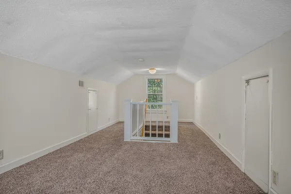 $1,600 | 4411 East Highway 70, White Bluff, TN 37187