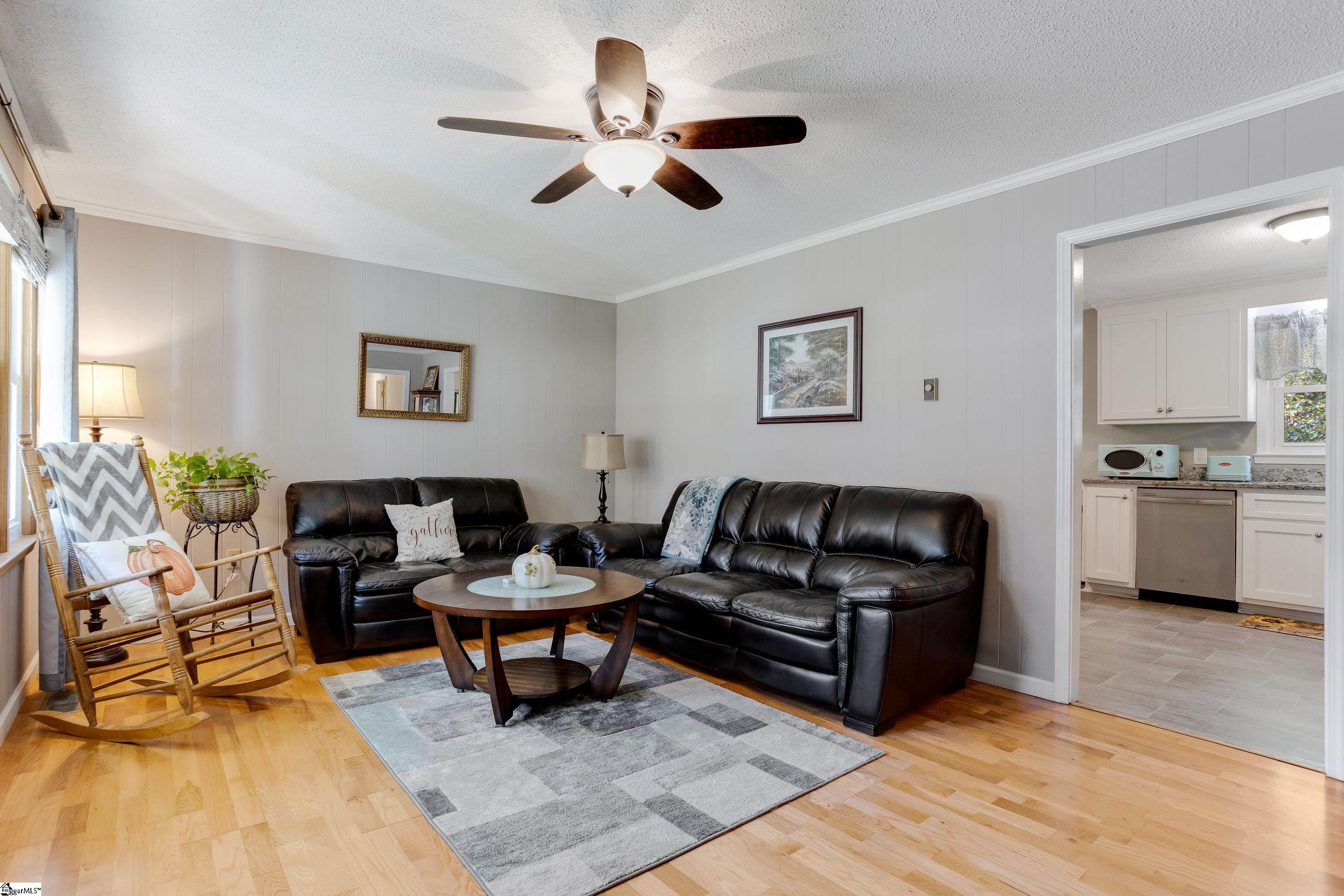 126 Rockmont Road Easley, SC 29640 - Photo 6 of 31