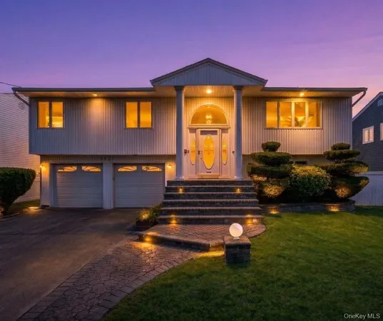 $899,000 | 3727 Oceanside Road East, Oceanside, NY 11572