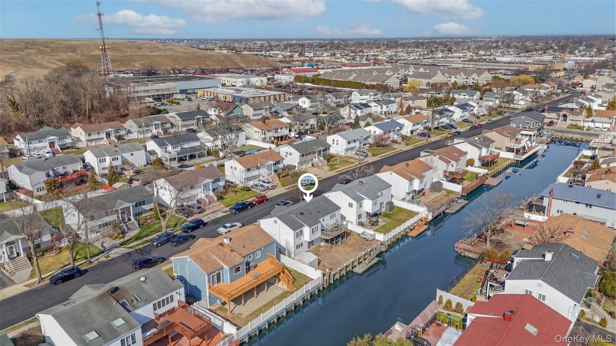 3727 Oceanside Road East Oceanside, NY 11572 - Photo 3 of 34