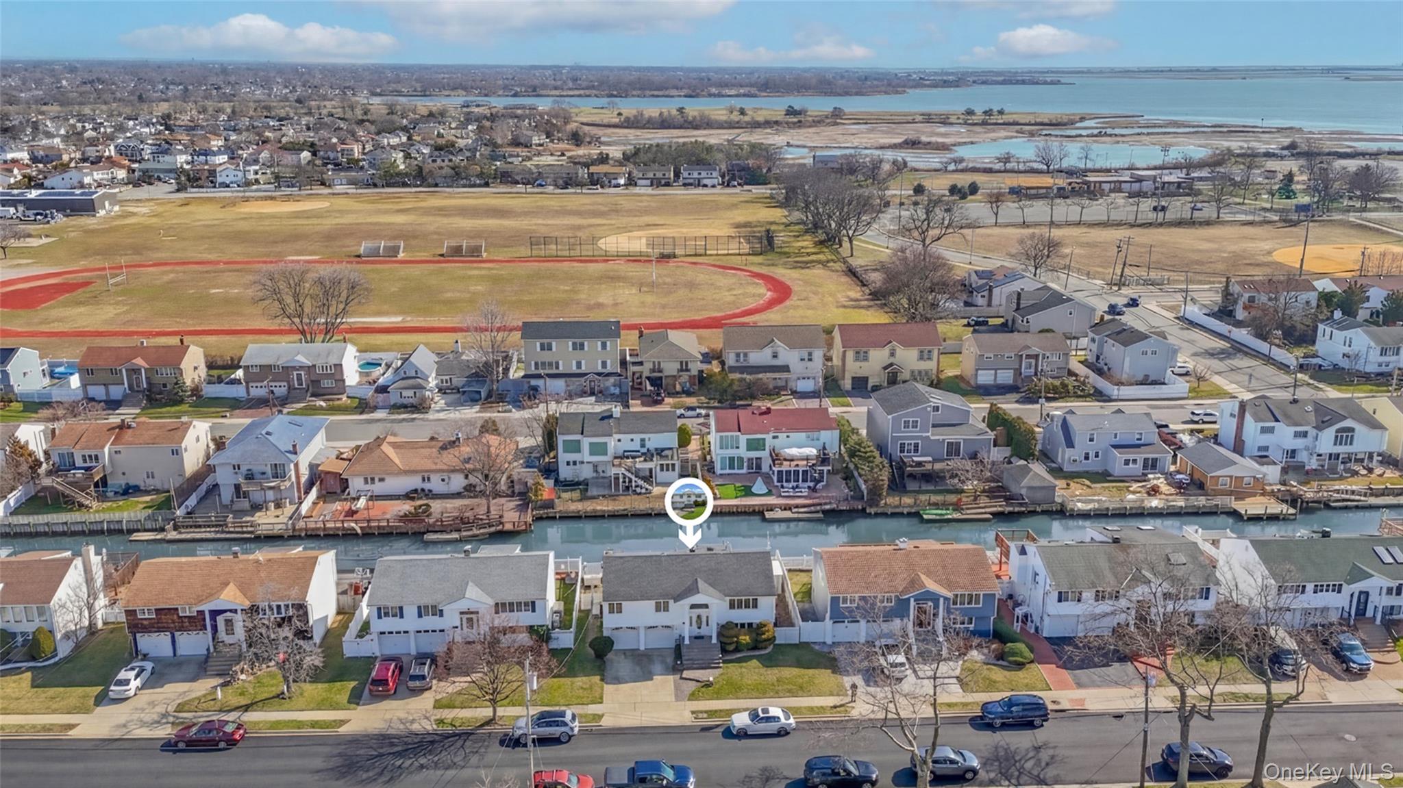 3727 Oceanside Road East Oceanside, NY 11572 - Photo 33 of 34