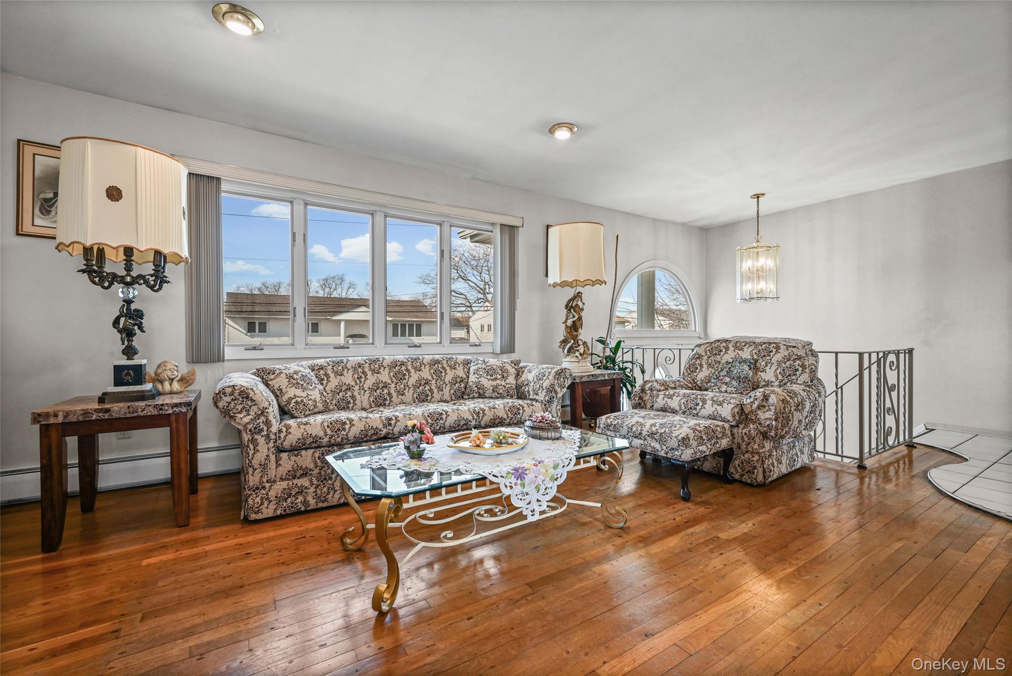 3727 Oceanside Road East Oceanside, NY 11572 - Photo 4 of 34