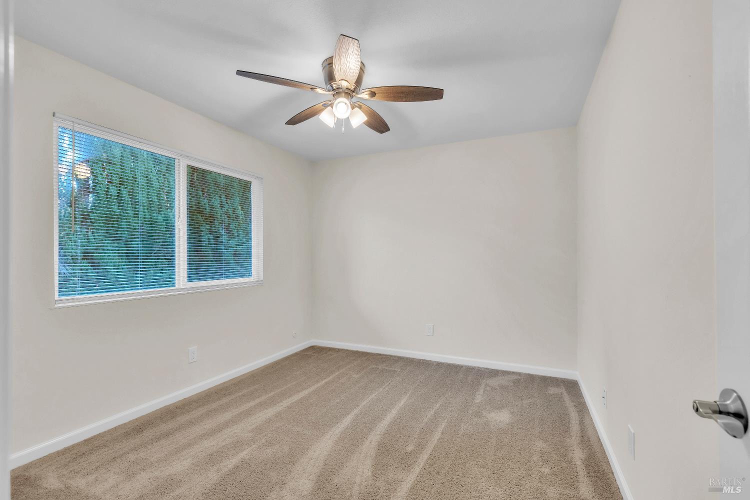 128 Del Rio Court, Unit 4 Vacaville, CA 95687 - Photo 14 of 23