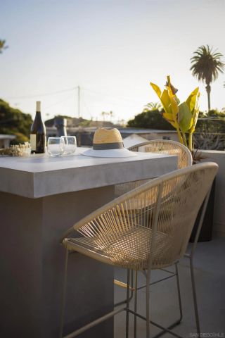 $3,650,000 | 335 Gravilla Street, La Jolla, CA 92037