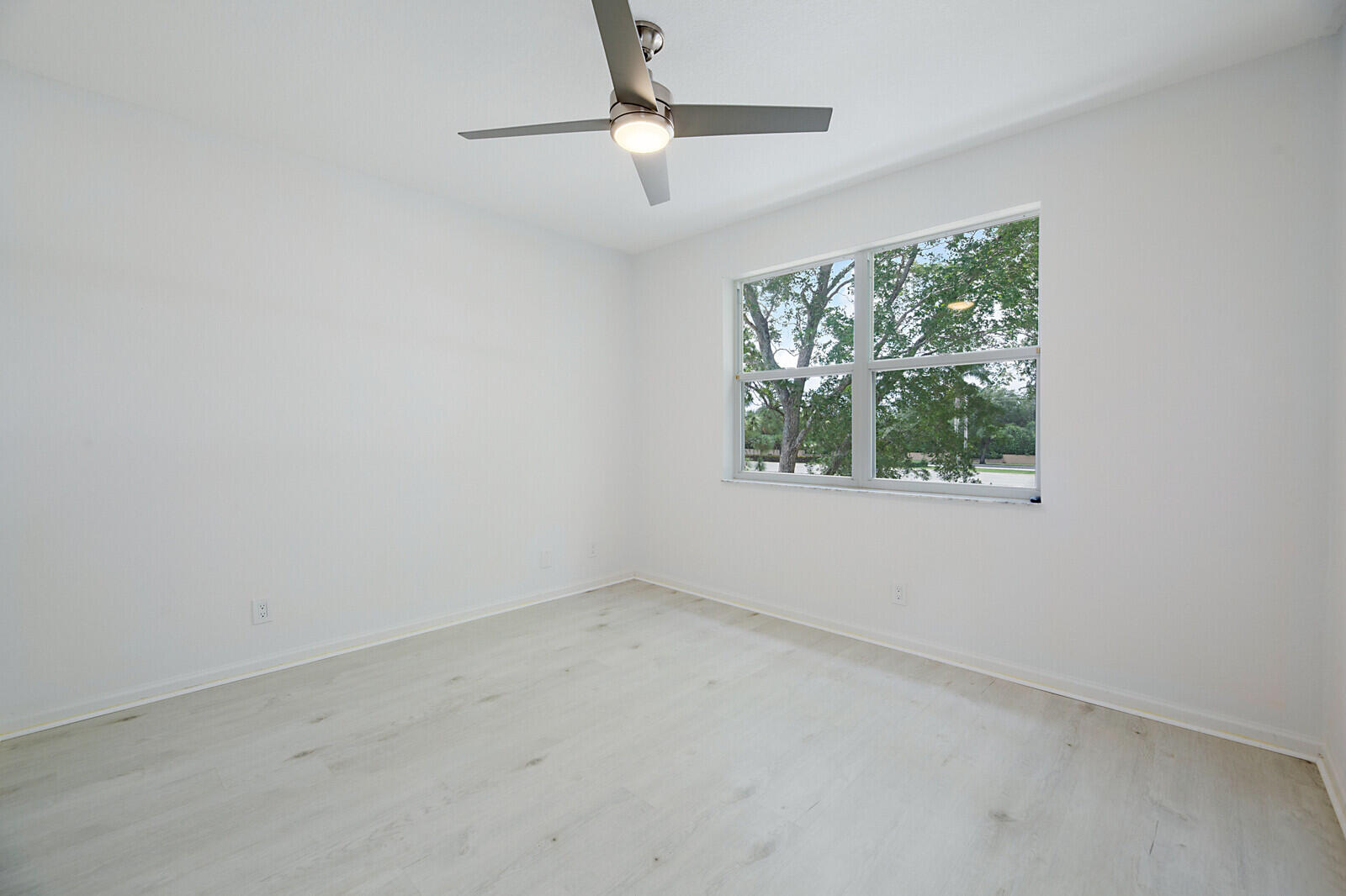 3320 Northwest 53rd Circle Boca Raton, FL 33496 - Photo 30 of 55 29_3320_NW_53rd_Circle_28_mls
