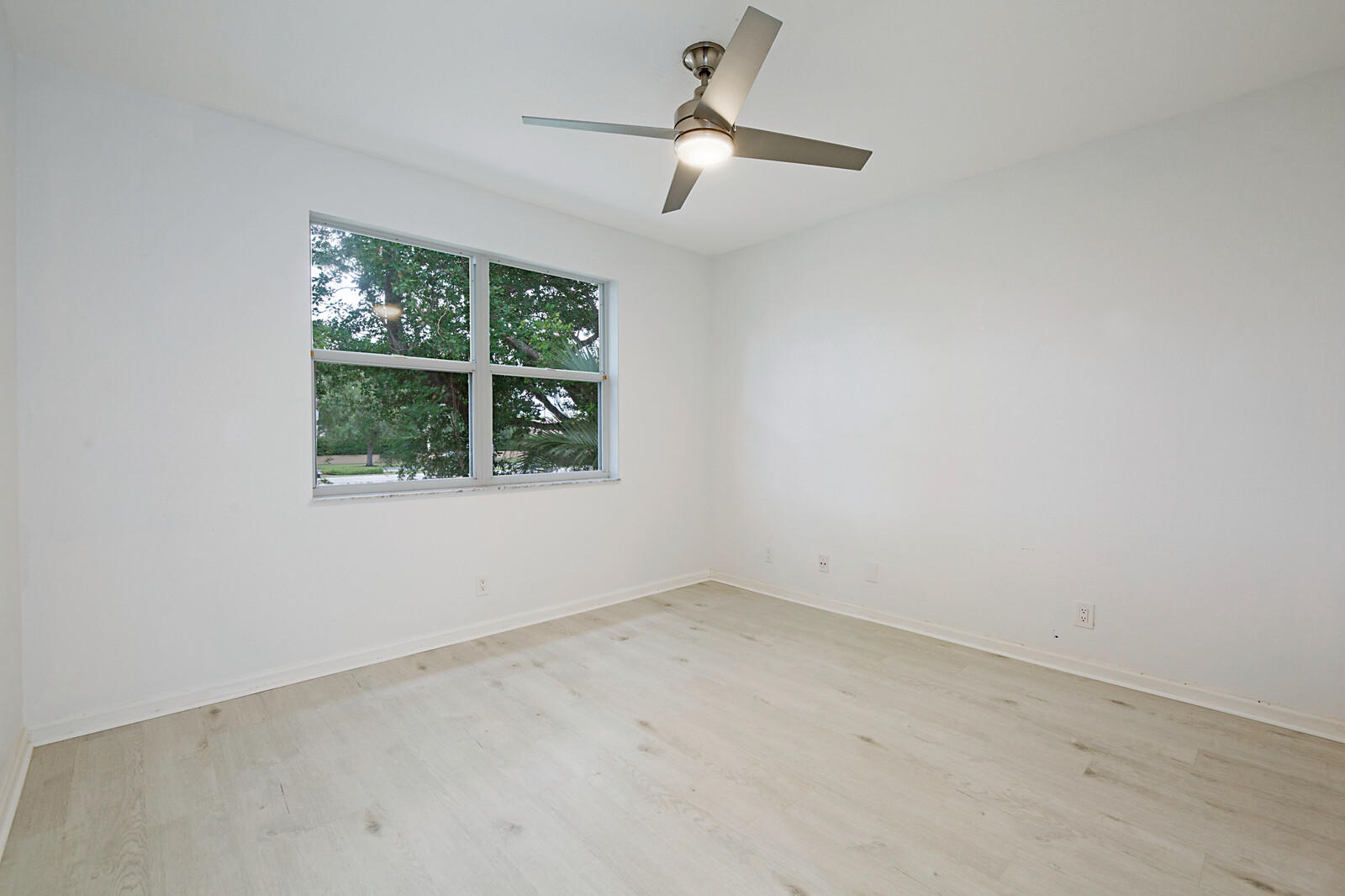 3320 Northwest 53rd Circle Boca Raton, FL 33496 - Photo 31 of 55 30_3320_NW_53rd_Circle_29_mls