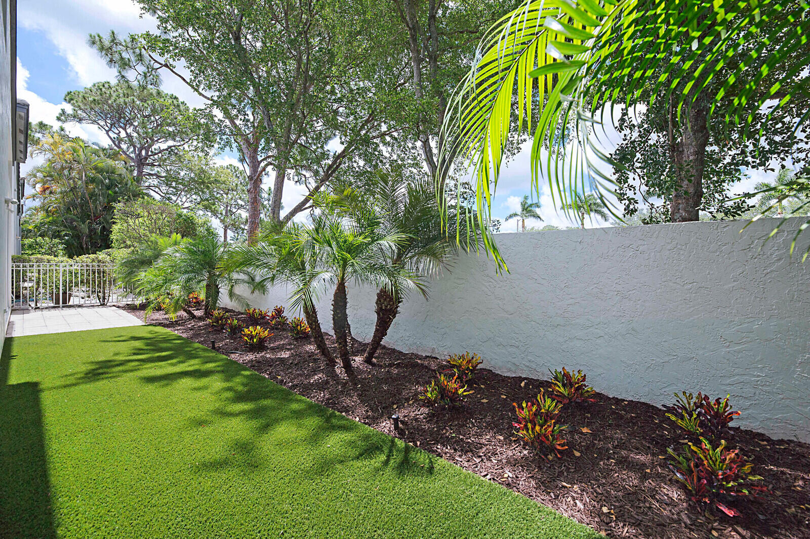 3320 Northwest 53rd Circle Boca Raton, FL 33496 - Photo 39 of 55 38_3320_NW_53rd_Circle_37_mls