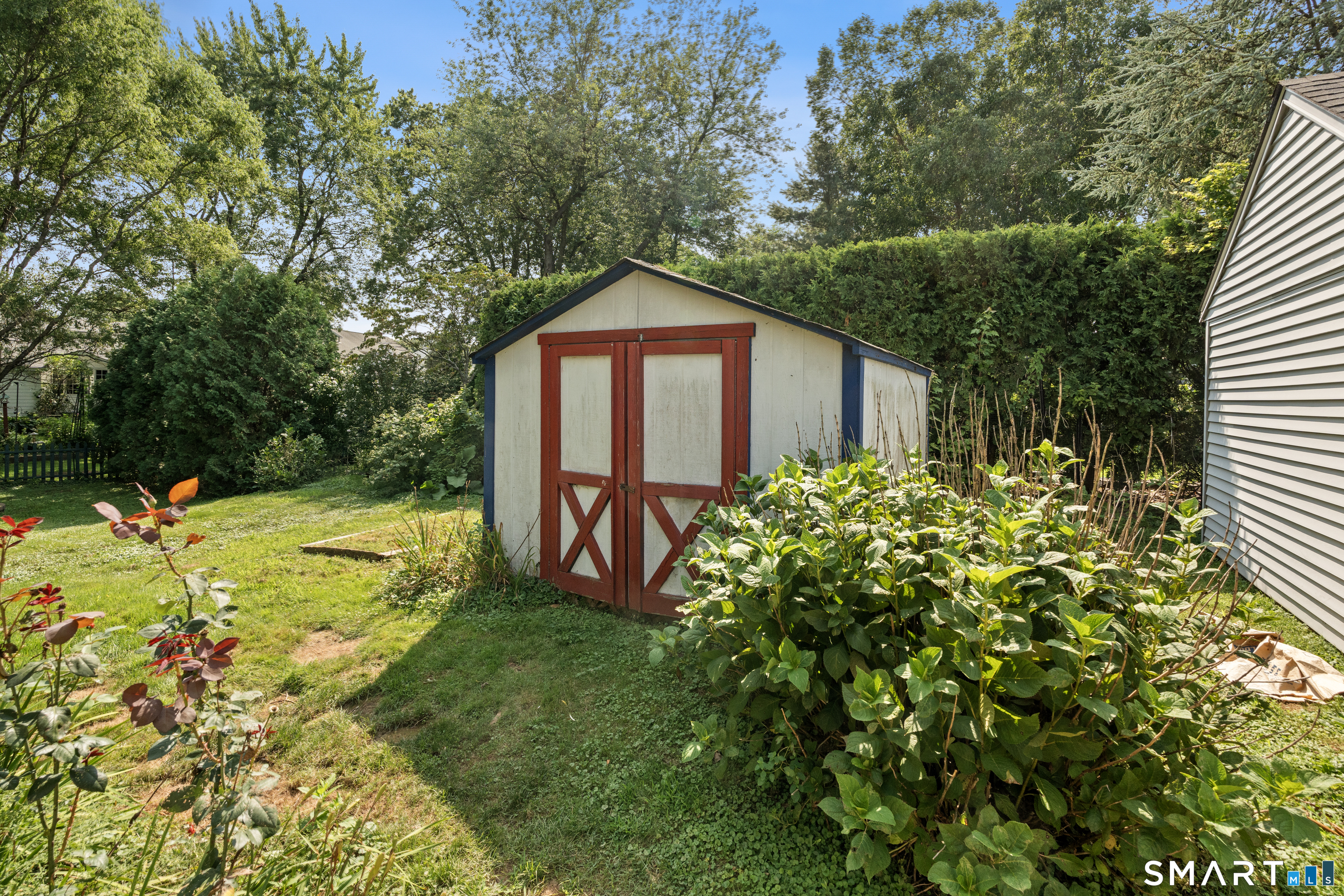 43 Sunset Road Newington, CT 06111 - Photo 21 of 27 Gallery Image 21