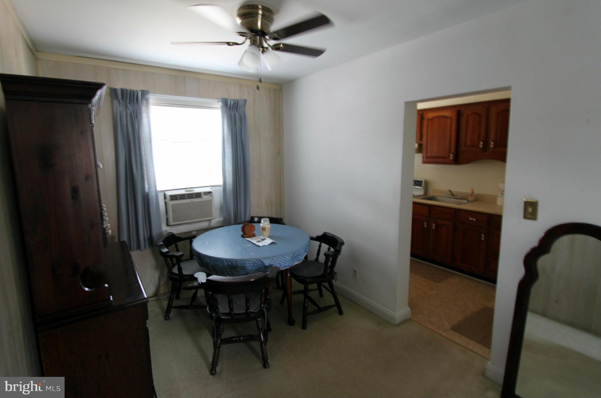 1025 Middlesex Road Baltimore, MD 21221 - Photo 12 of 27 Dining Room