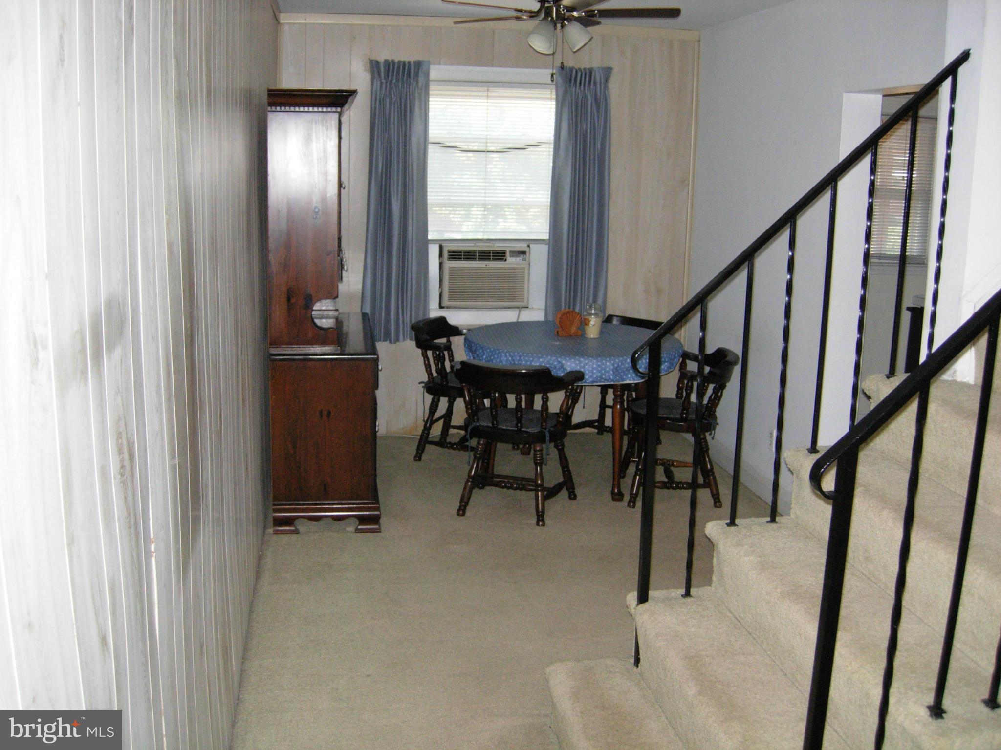 1025 Middlesex Road Baltimore, MD 21221 - Photo 15 of 27 Dining Room