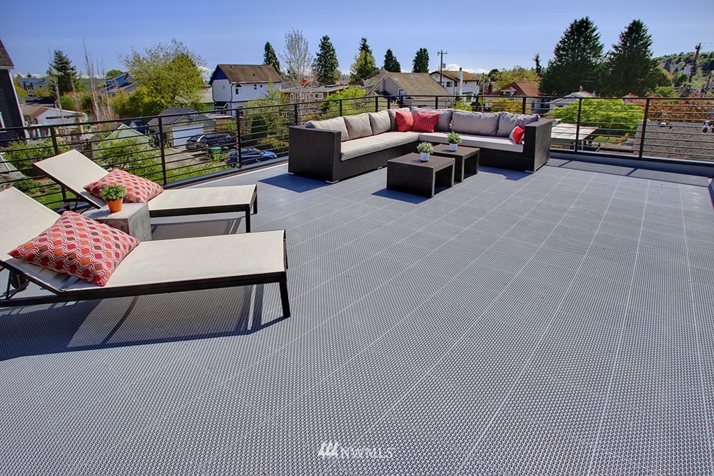 709 North 73rd Street Seattle, WA 98103 - Photo 14 of 15 Gallery Image 14