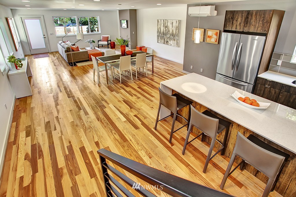 709 North 73rd Street Seattle, WA 98103 - Photo 4 of 15 Gallery Image 4